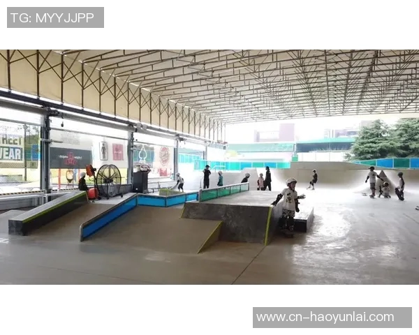 实时新闻聚焦滑板文化探讨上海滑板队的速度与激情之旅